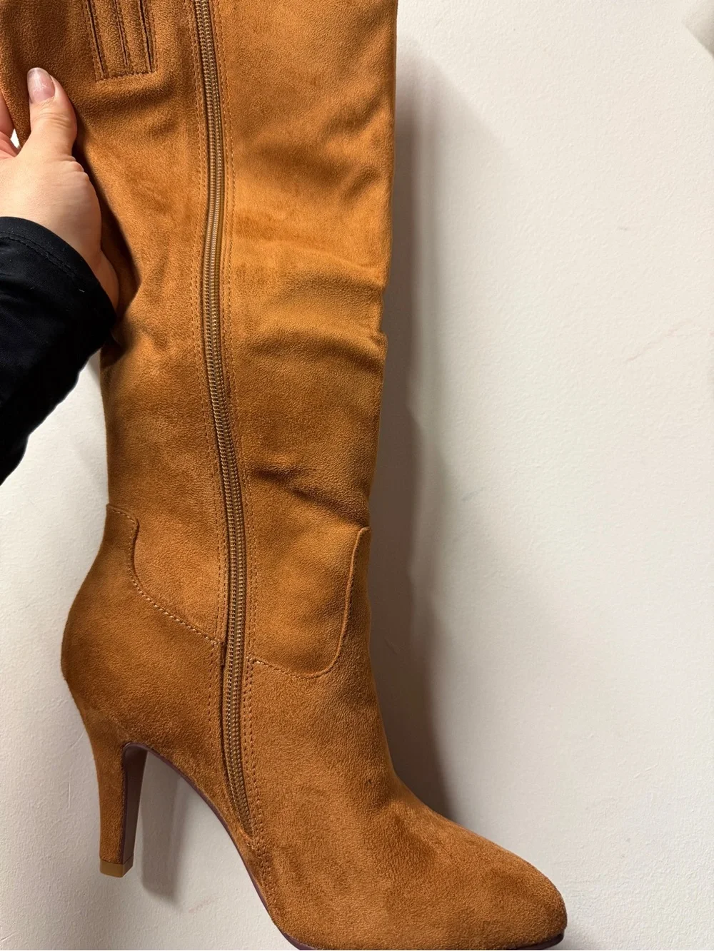 Women’s Tall Suede Knee-High Boot in Cognac